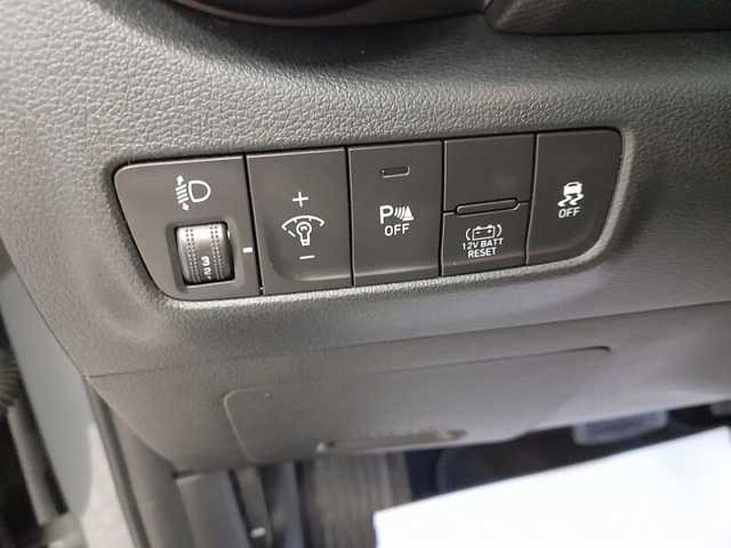 Hyundai Kona 1.6 GDI HEV Tecno 2C DCT 104 kW (141 CV)