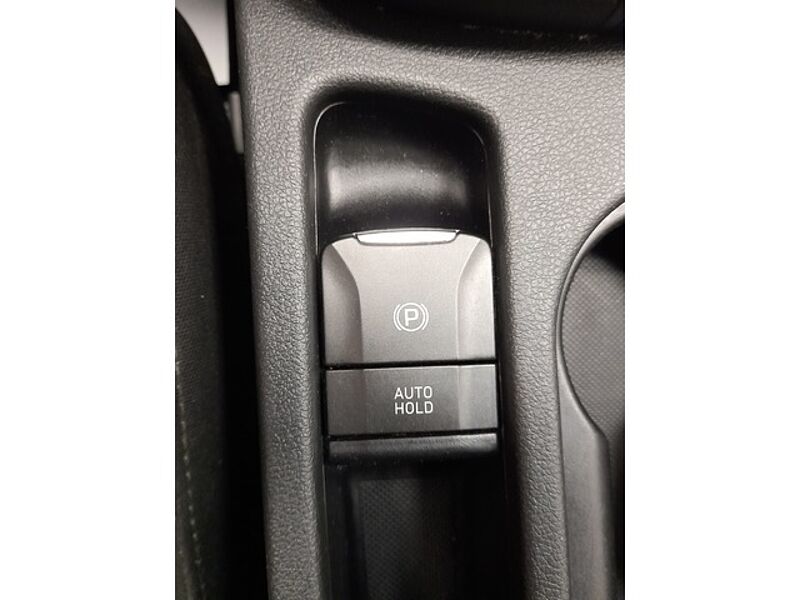 Hyundai Kona 1.6 GDI HEV Tecno 2C DCT 104 kW (141 CV)