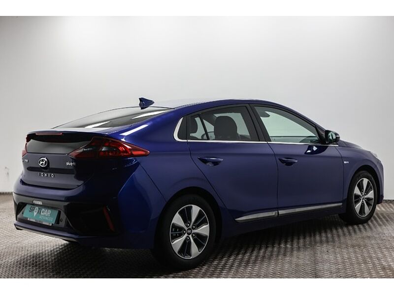 Hyundai Ioniq 1.6 GDI PHEV Tecno DCT 104 kW (141 CV)