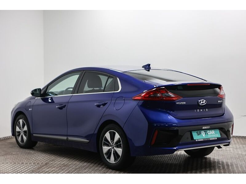 Hyundai Ioniq 1.6 GDI PHEV Tecno DCT 104 kW (141 CV)