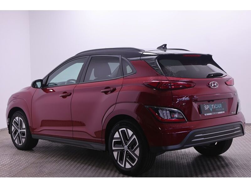 Hyundai Kona EV Style Sky 150 kW (204 CV)